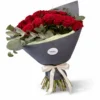 Ein exklusiver Premium-Strauß roter Rosen